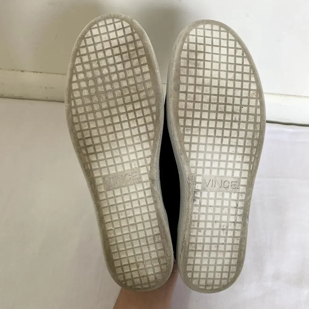 VINCE Verrell Slip-On Leather Sneaker in Black Size 8